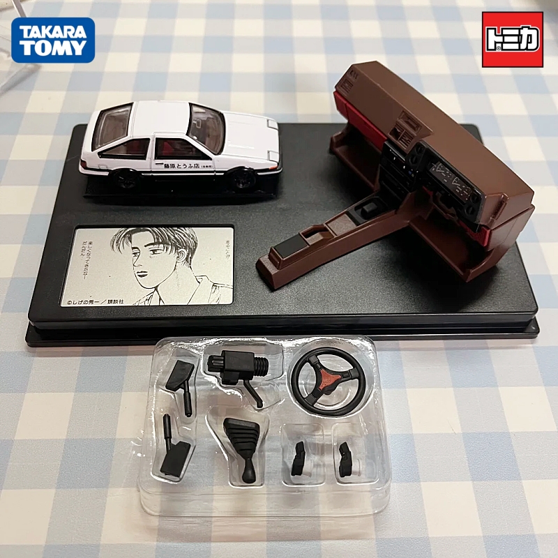Takara Tomy Tomica Initial D T - огляд і ціна Model Kit Ae86