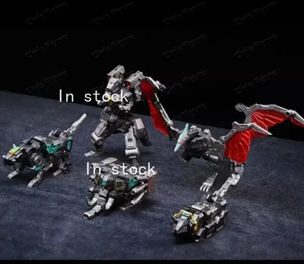 In Stock Lucky Cat MICRO COSMO - огляд і ціна Model Kit Megazord
