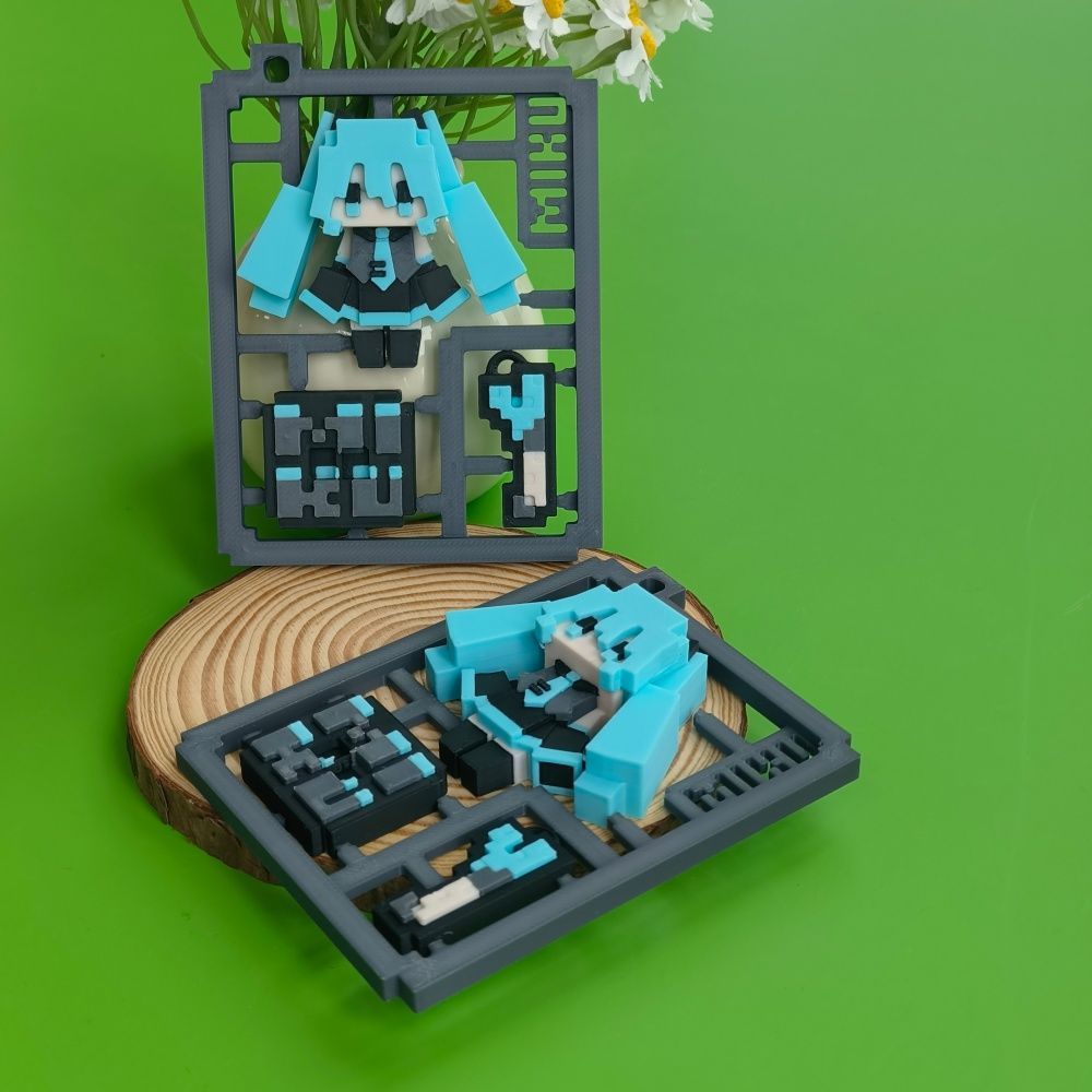 3D Printed Cute Pixel Hatsune  - огляд і ціна Model Kit Bandai