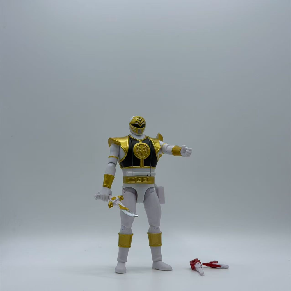 Mighty Morphin Power Rangers R - огляд і ціна Model Kit Megazord